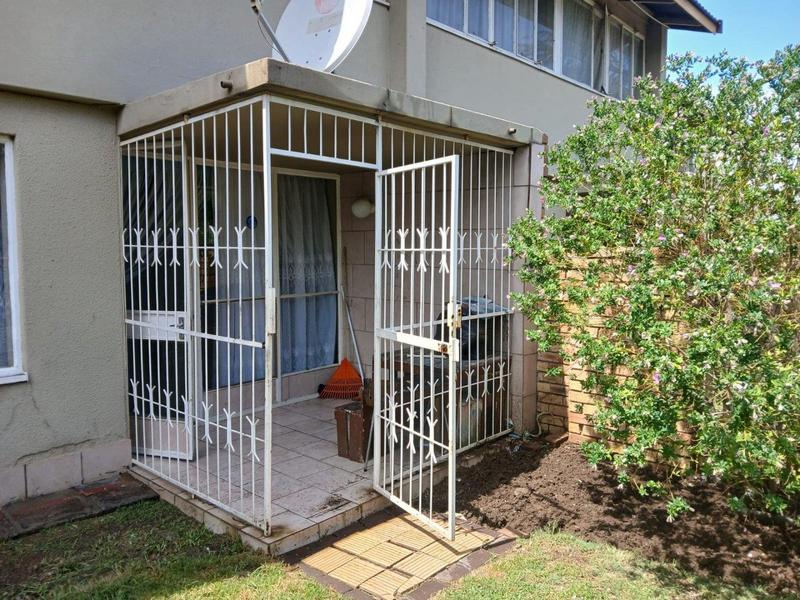 2 Bedroom Property for Sale in Sasolburg Ext 2 Free State
